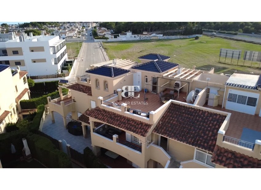 Wiederverkauf - apartment -
Pilar de la Horadada - Mil Palmeras