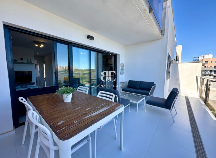 Wiederverkauf - apartment -
Pilar de la Horadada - Mil Palmeras