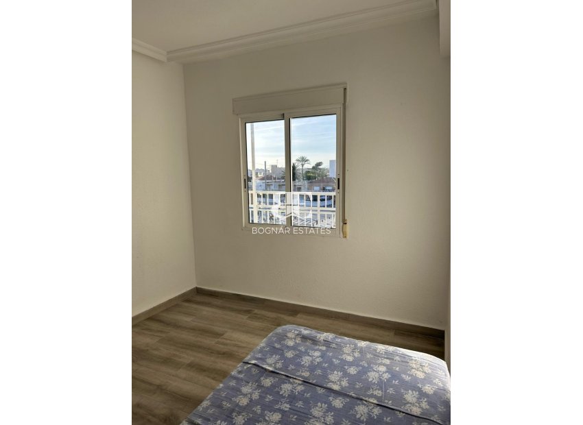 Wiederverkauf - apartment -
Pilar de la Horadada - Torre de la Horadada