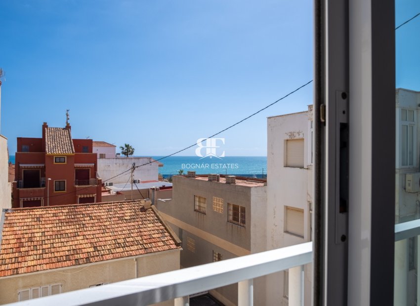 Wiederverkauf - apartment -
Pilar de la Horadada - Torre de la Horadada