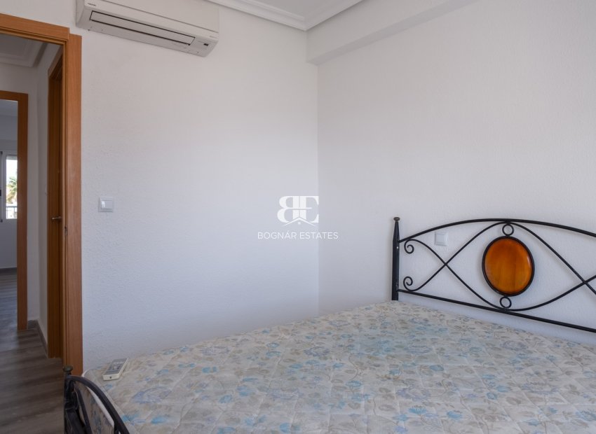 Wiederverkauf - apartment -
Pilar de la Horadada - Torre de la Horadada