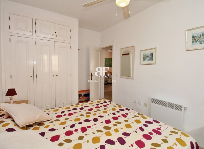 Wiederverkauf - apartment -
Playa Flamenca