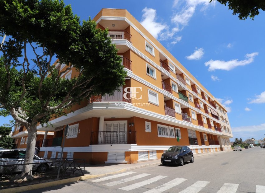 Wiederverkauf - apartment -
Rojales - Los Palacios