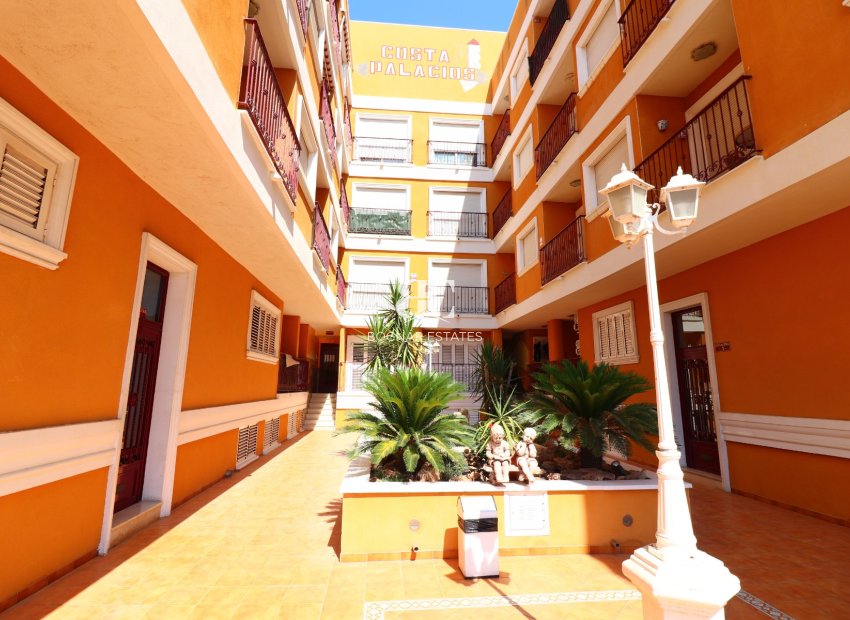 Wiederverkauf - apartment -
Rojales - Los Palacios