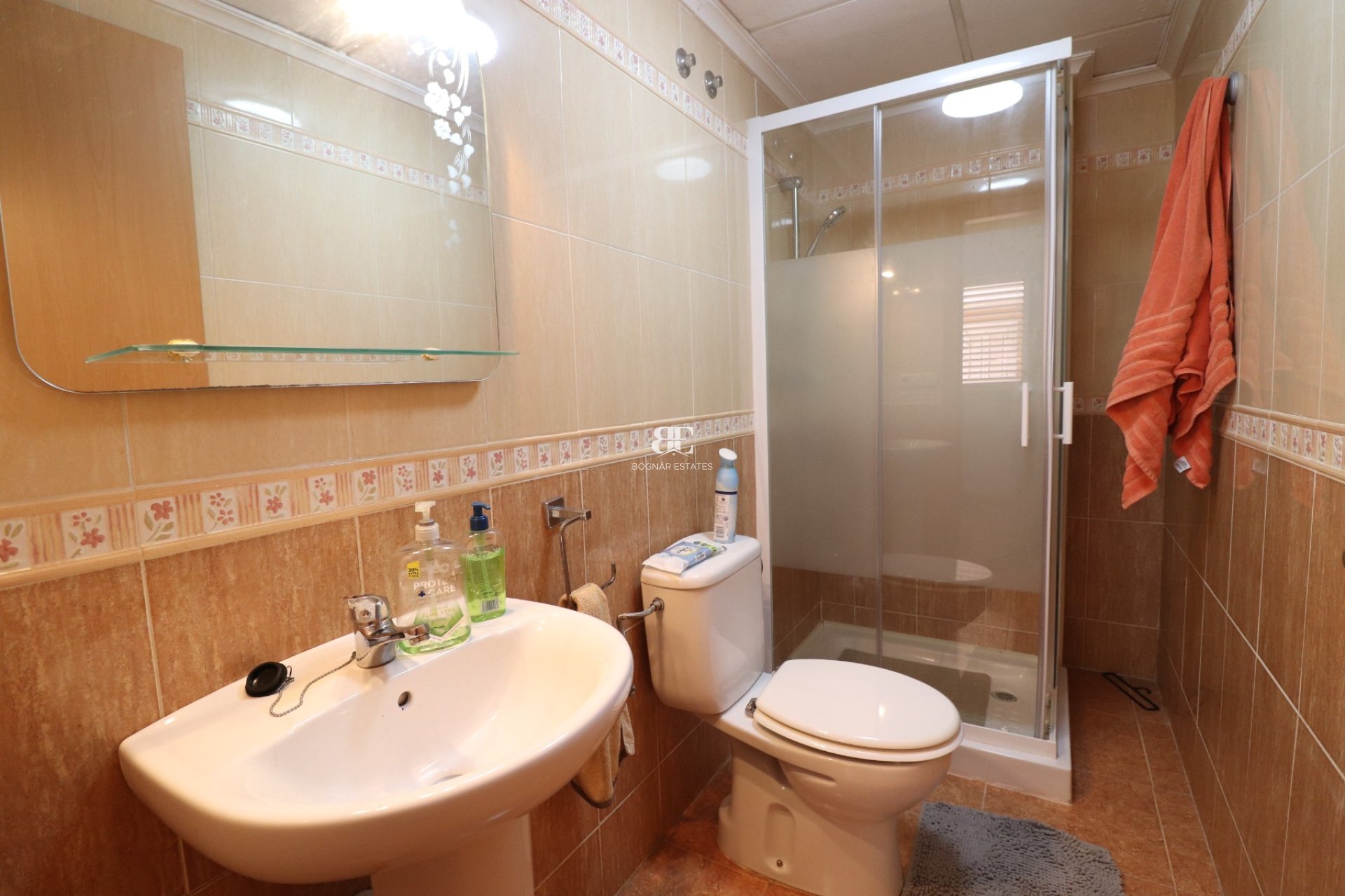 Wiederverkauf - apartment -
Rojales - Los Palacios