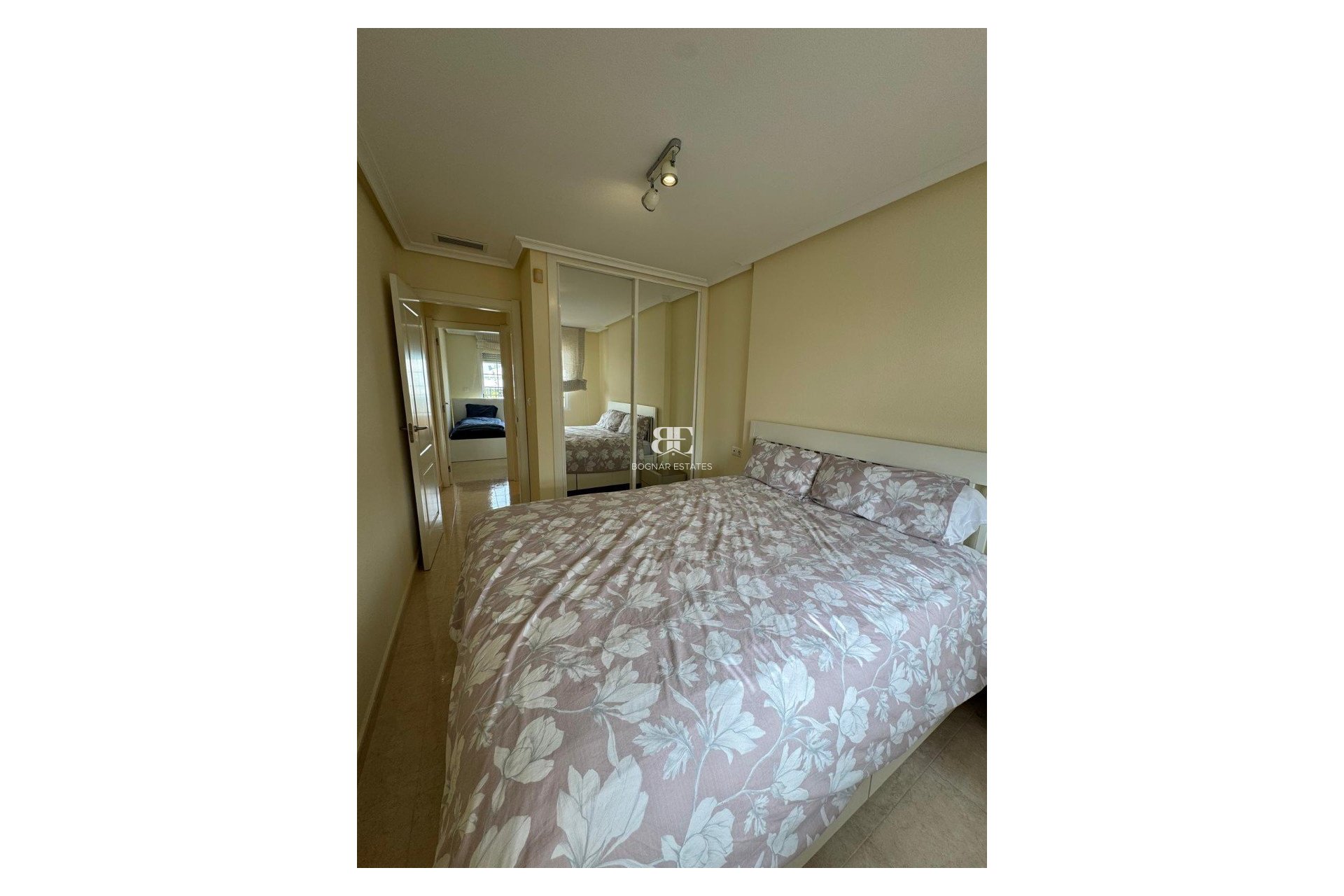 Wiederverkauf - apartment -
San Fulgencio