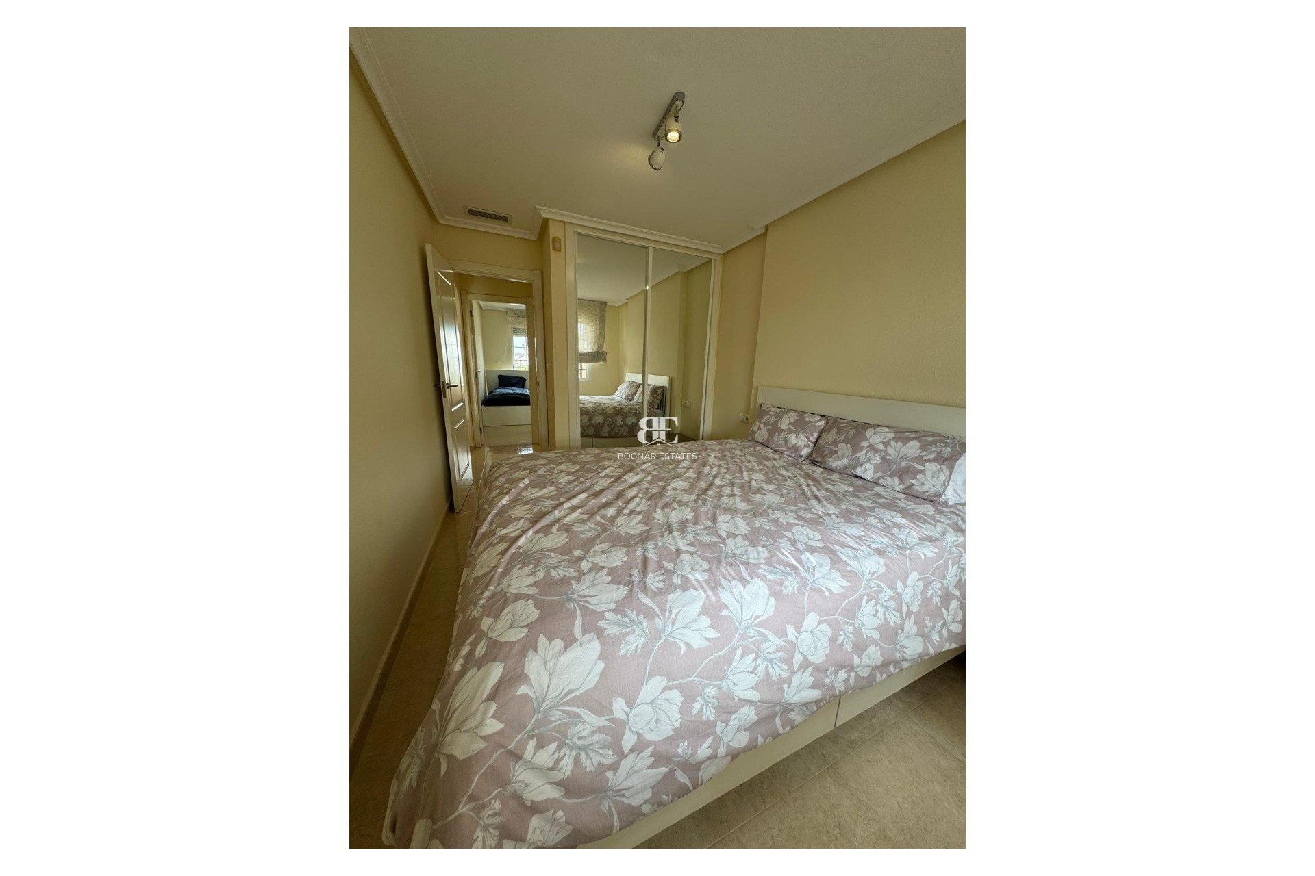 Wiederverkauf - apartment -
San Fulgencio