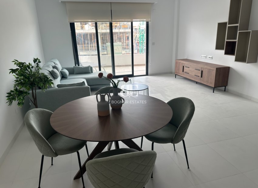 Wiederverkauf - apartment -
San Miguel de Salinas