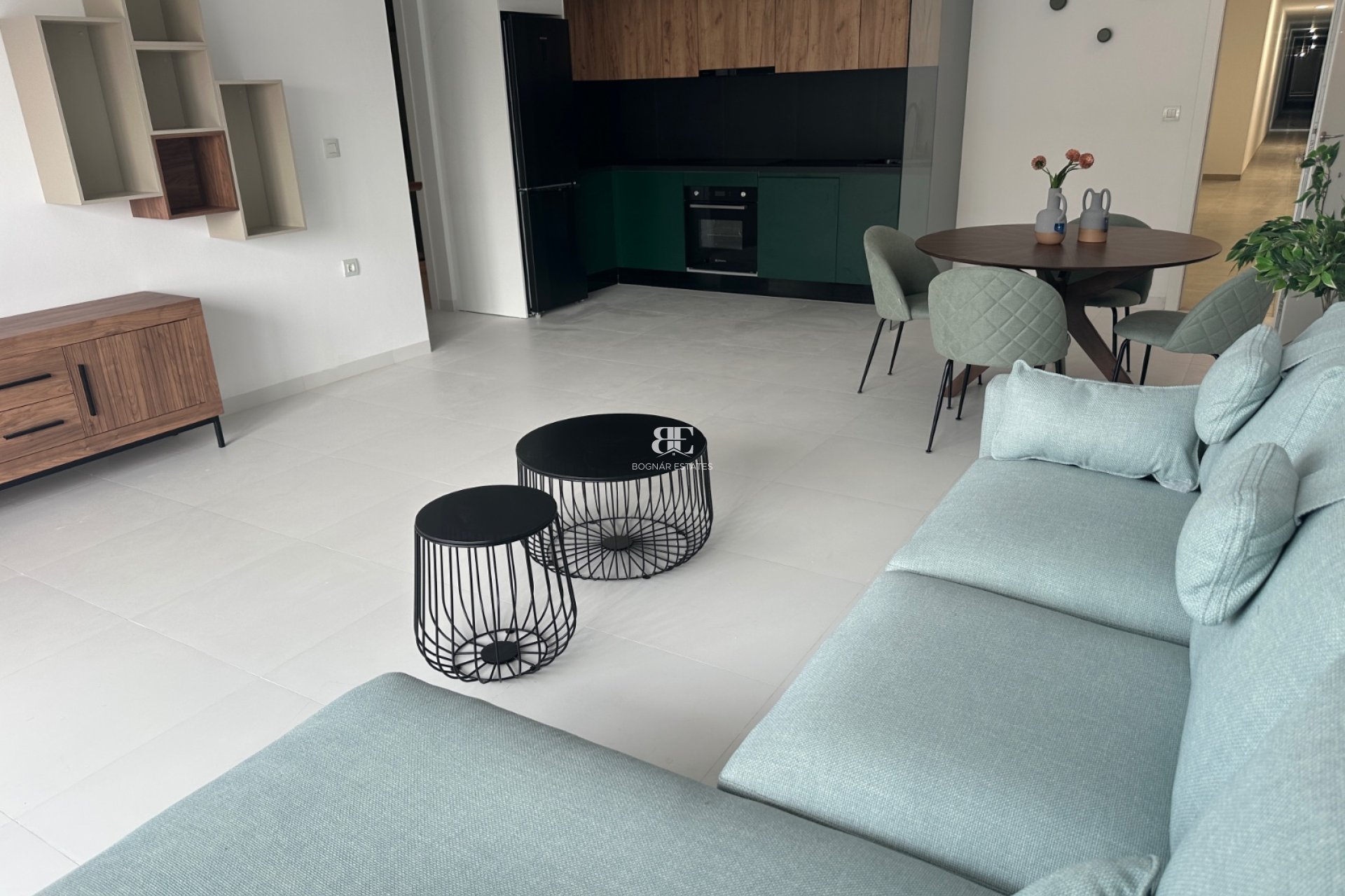 Wiederverkauf - apartment -
San Miguel de Salinas