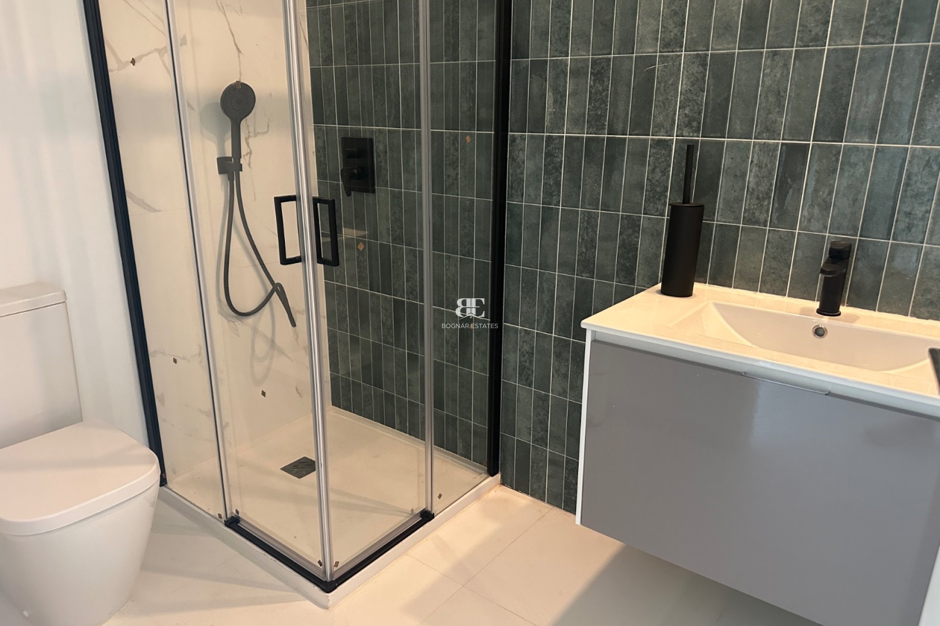 Wiederverkauf - apartment -
San Miguel de Salinas