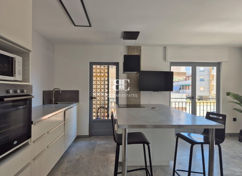 Wiederverkauf - apartment -
Santa Pola - Gran Playa