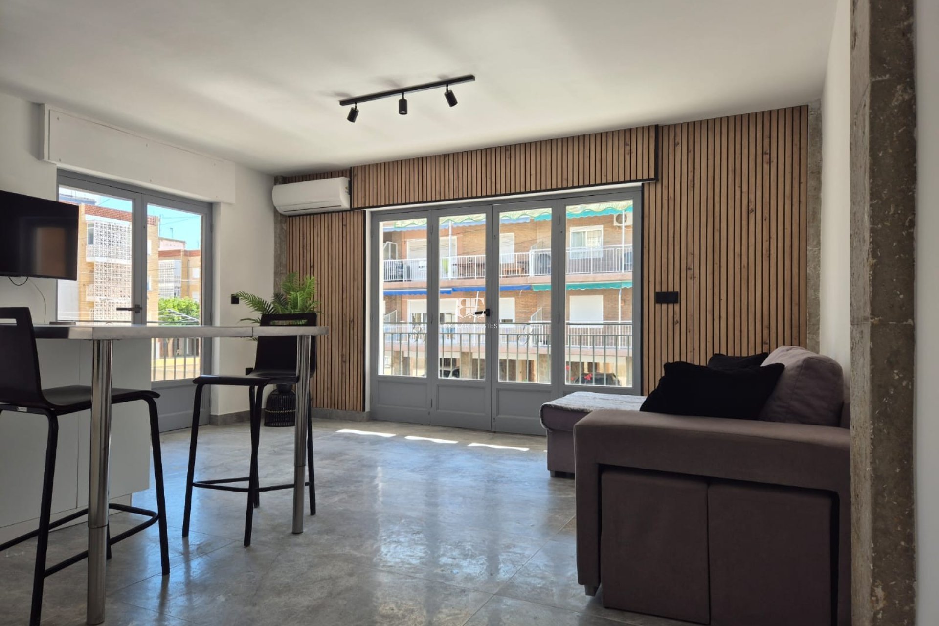 Wiederverkauf - apartment -
Santa Pola - Gran Playa