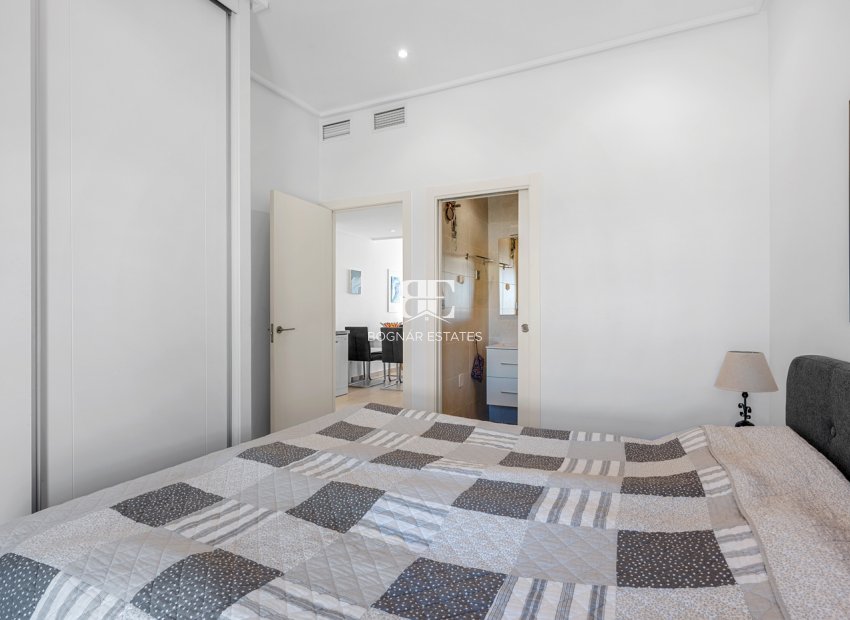 Wiederverkauf - apartment -
Torre de la Horadada (Alicante) - Spain