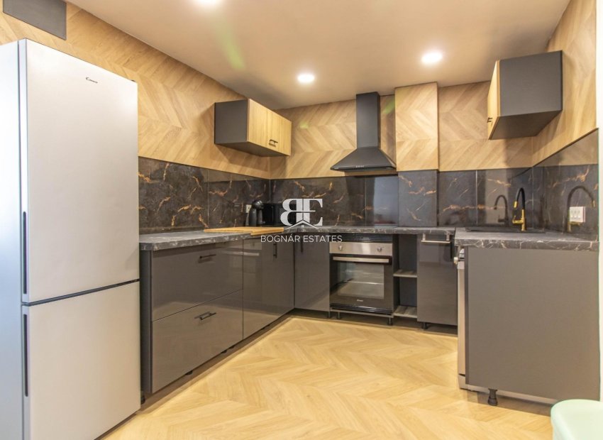 Wiederverkauf - apartment -
Torrevieja - Acequion