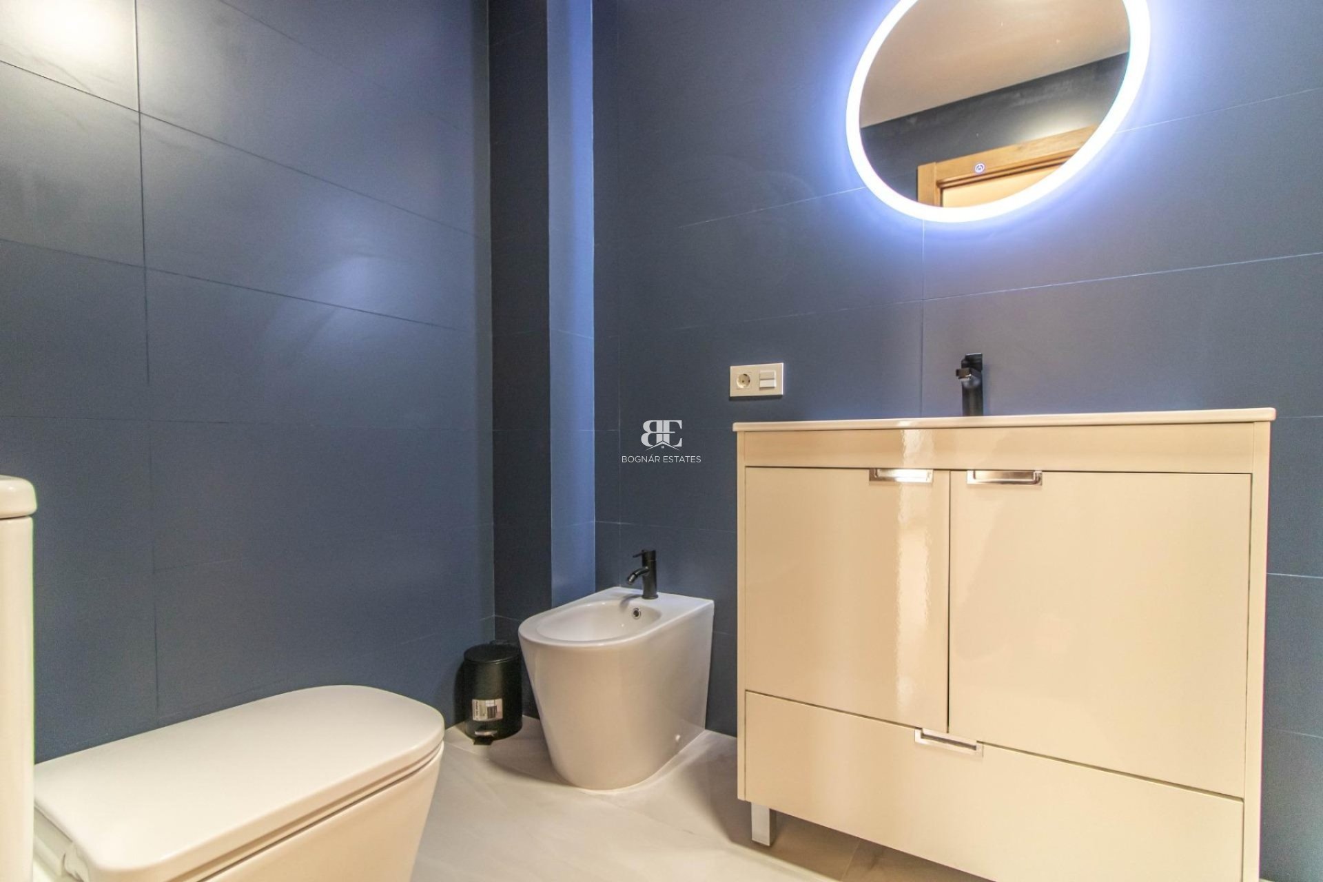 Wiederverkauf - apartment -
Torrevieja - Acequion