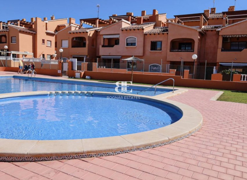 Wiederverkauf - apartment -
Torrevieja - Aguas Nuevas