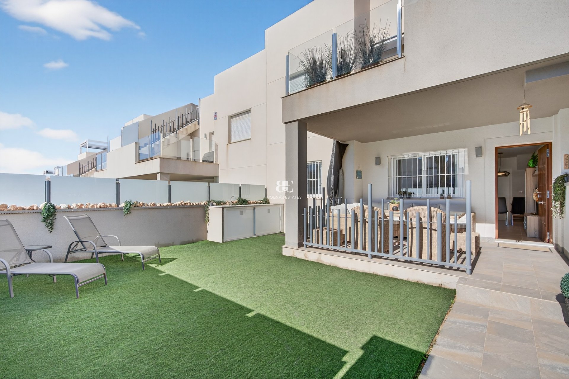 Wiederverkauf - apartment -
Torrevieja - Aguas Nuevas