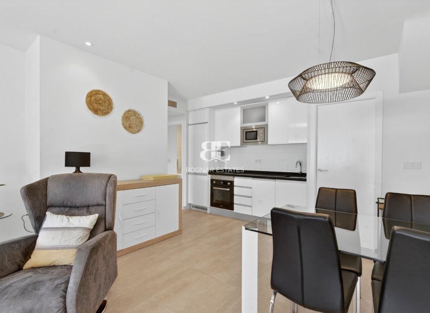 Wiederverkauf - apartment -
Torrevieja - Aguas Nuevas