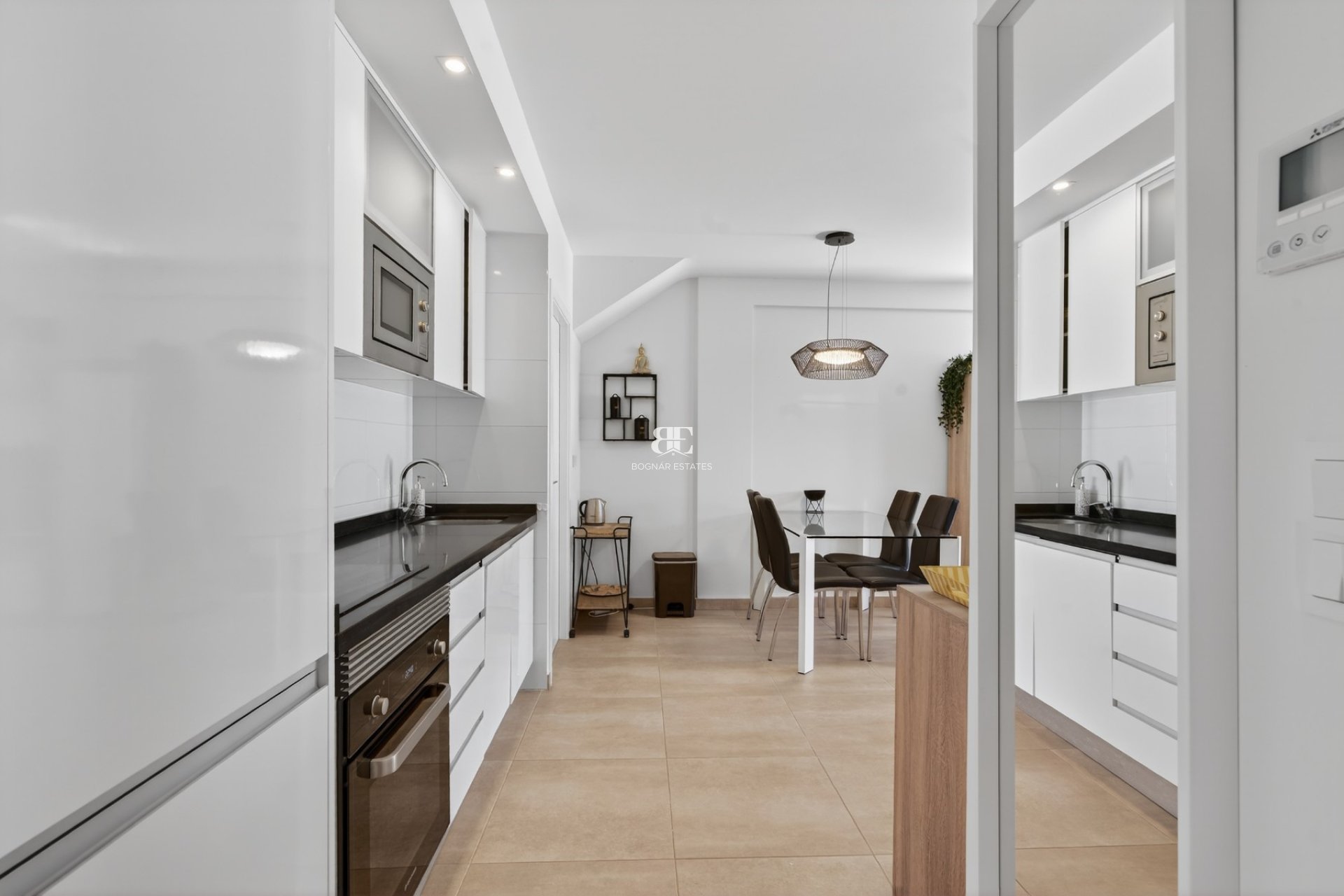 Wiederverkauf - apartment -
Torrevieja - Aguas Nuevas