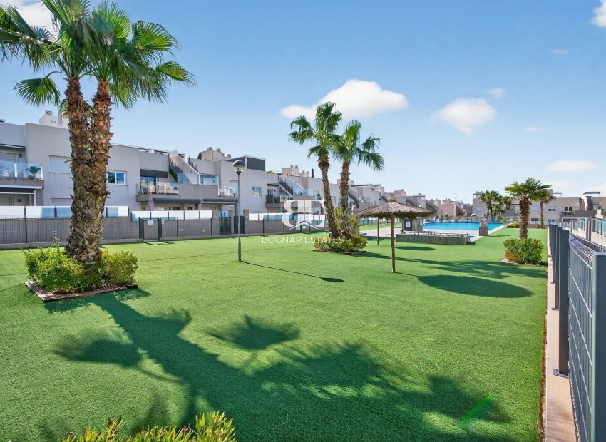 Wiederverkauf - apartment -
Torrevieja - Aguas Nuevas