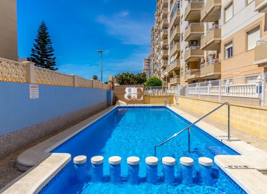 Wiederverkauf - apartment -
Torrevieja - Center