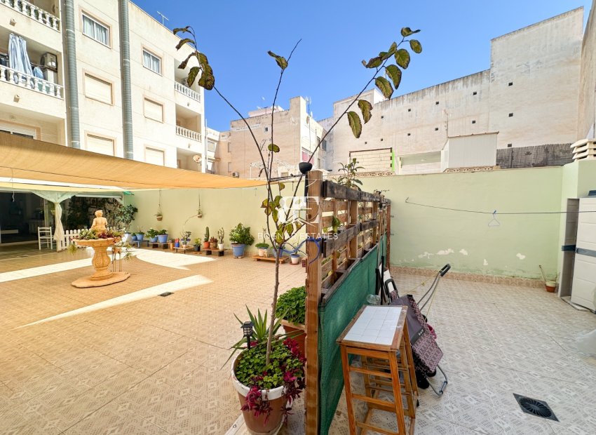Wiederverkauf - apartment -
Torrevieja - Center