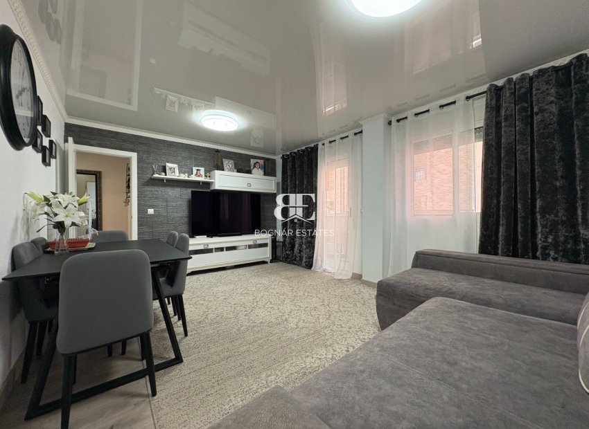 Wiederverkauf - apartment -
Torrevieja - Center