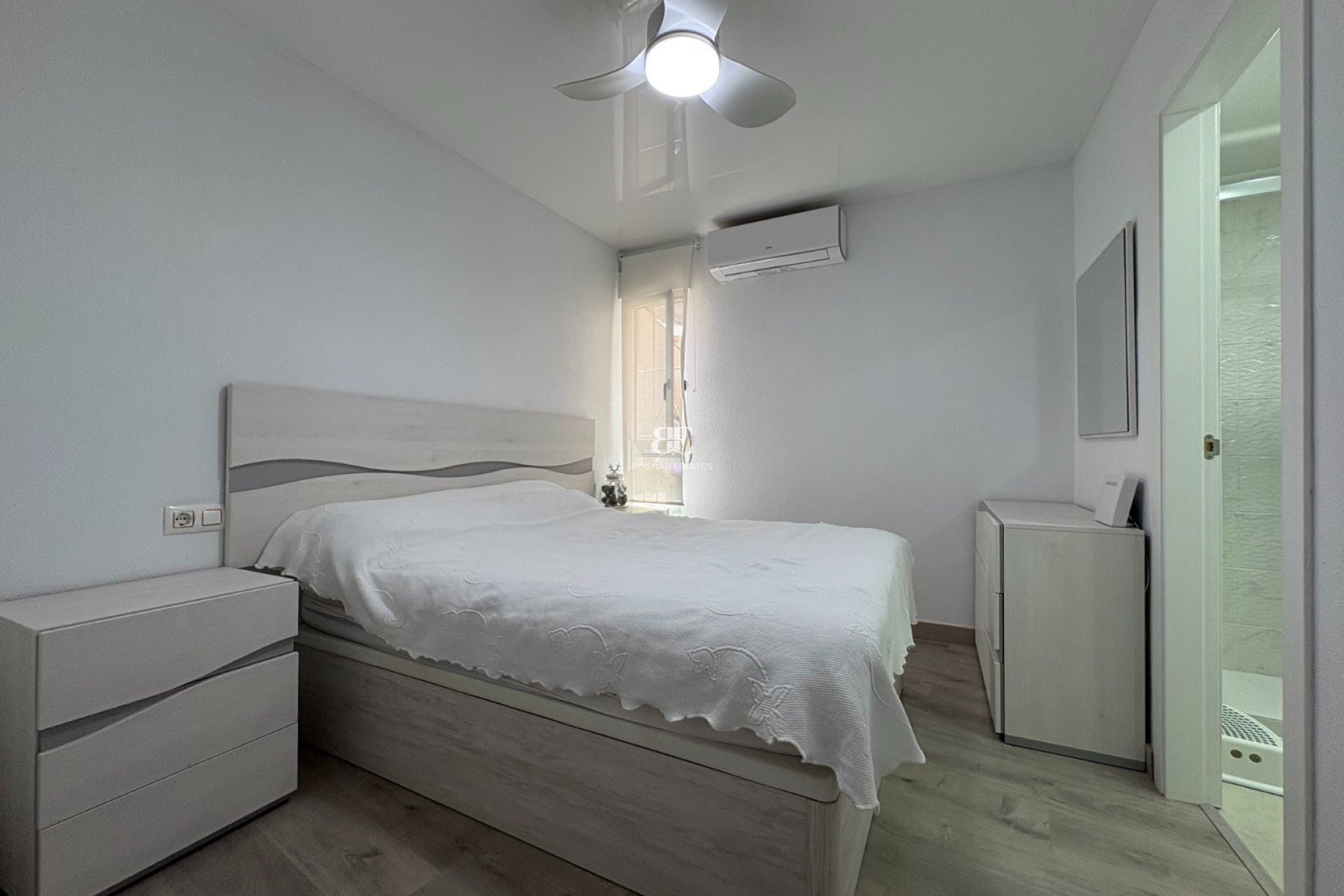 Wiederverkauf - apartment -
Torrevieja - Center