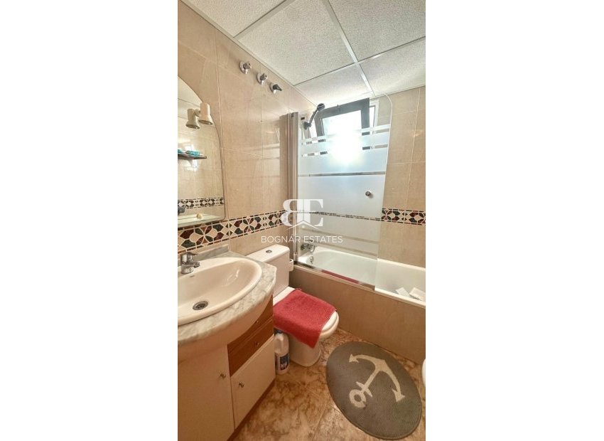 Wiederverkauf - apartment -
Torrevieja - Curva del Palangre