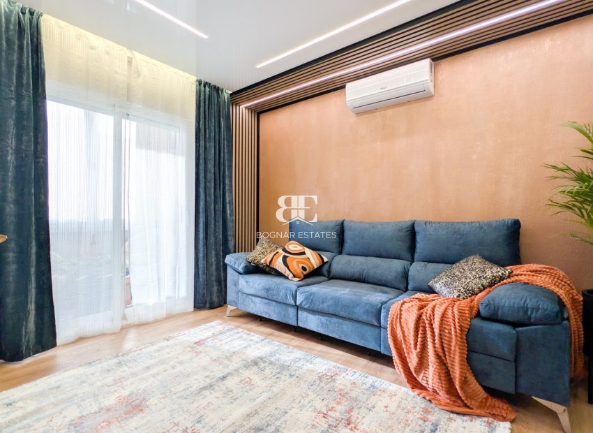 Wiederverkauf - apartment -
Torrevieja - El Acequión - Los Náufragos