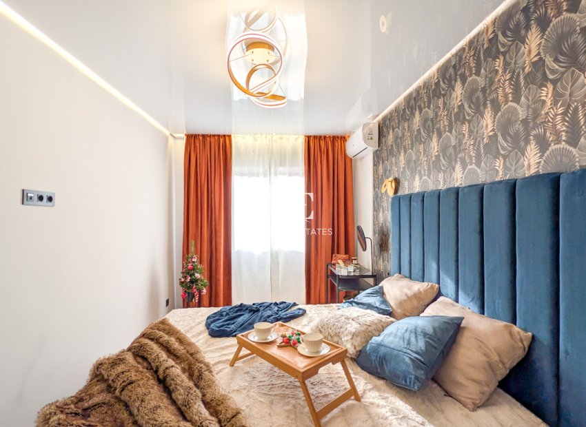 Wiederverkauf - apartment -
Torrevieja - El Acequión - Los Náufragos