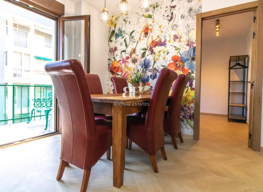 Wiederverkauf - apartment -
Torrevieja - El Acequión - Los Náufragos