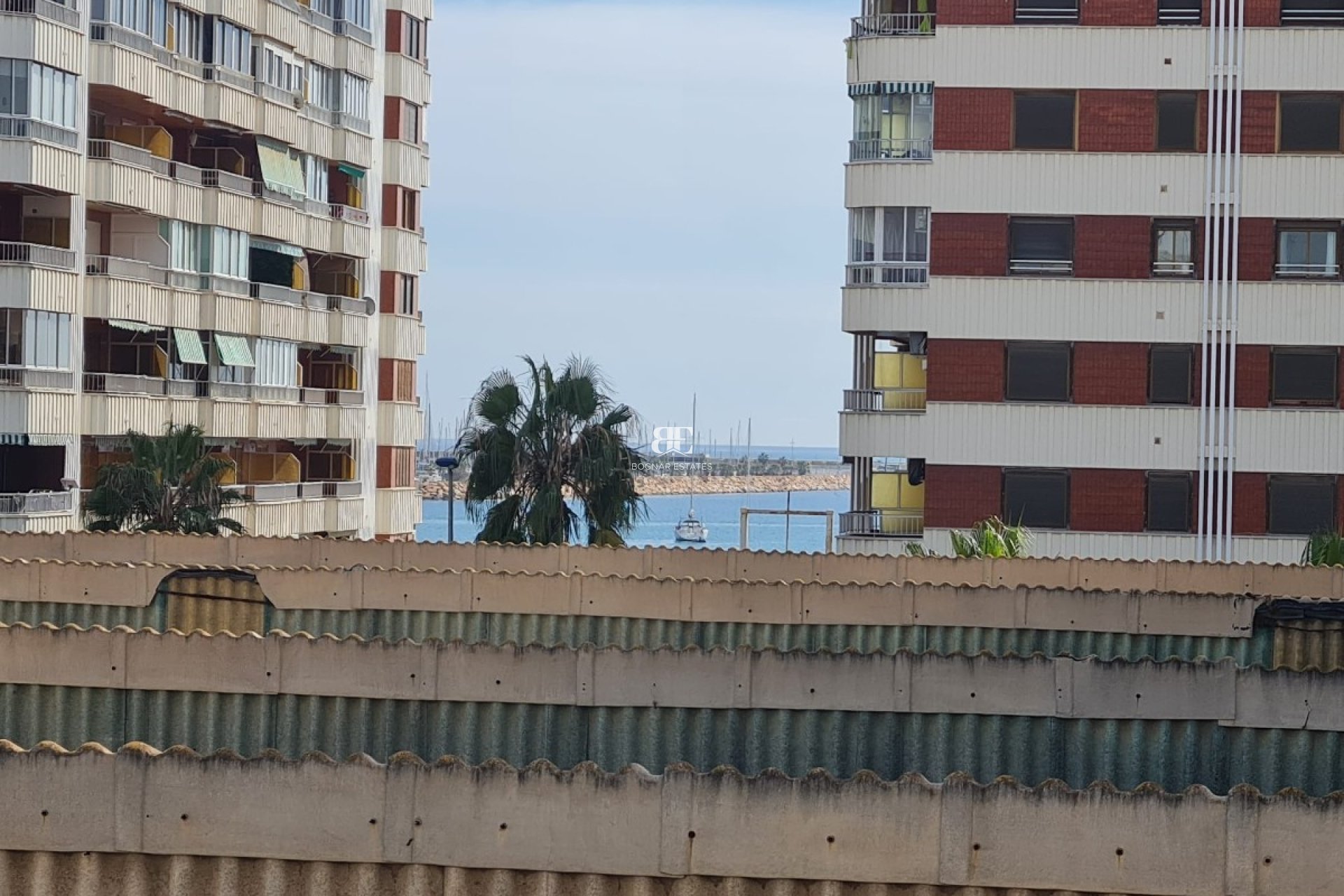 Wiederverkauf - apartment -
Torrevieja - El Acequión - Los Náufragos