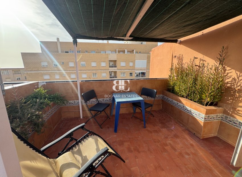 Wiederverkauf - apartment -
Torrevieja - La Mata