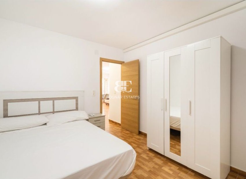 Wiederverkauf - apartment -
Torrevieja - La Mata