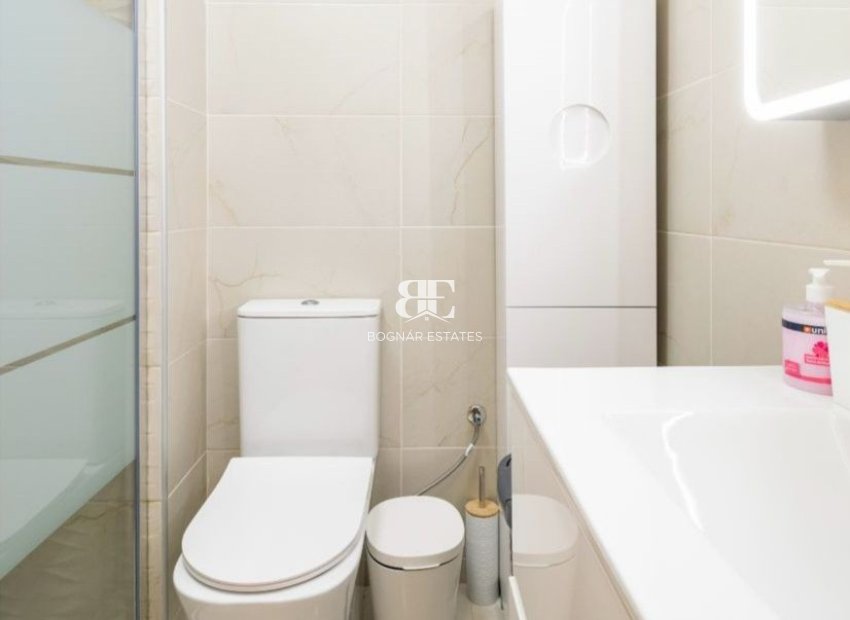 Wiederverkauf - apartment -
Torrevieja - La Mata