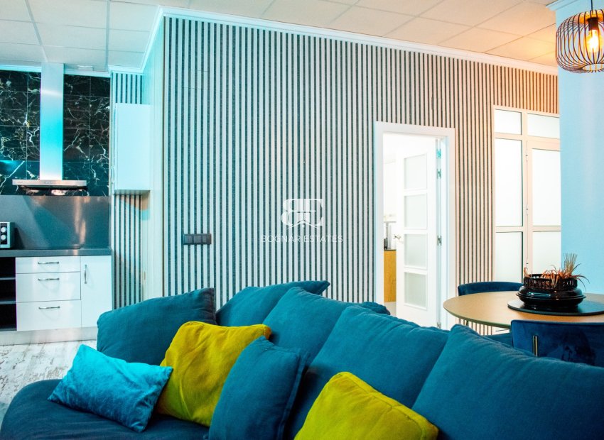 Wiederverkauf - apartment -
Torrevieja - La Mata