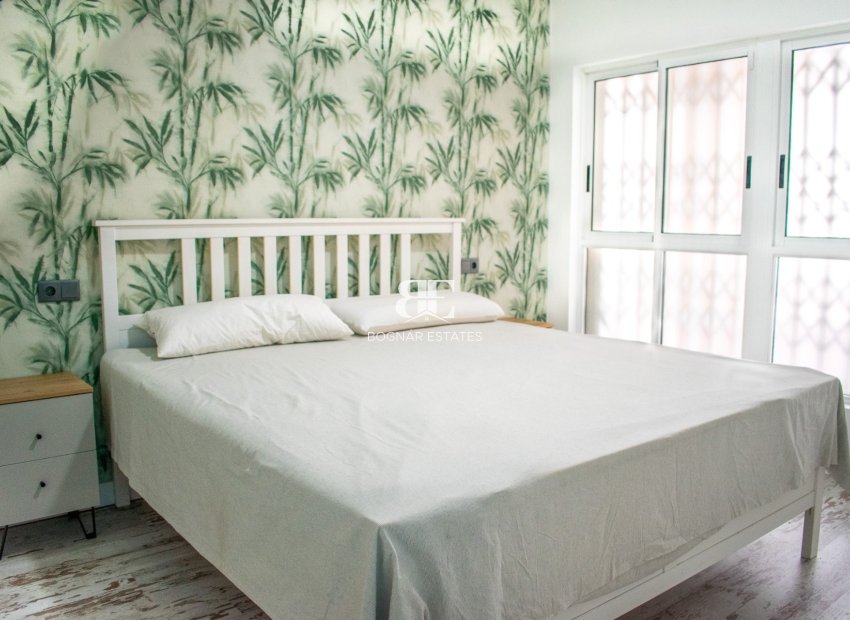 Wiederverkauf - apartment -
Torrevieja - La Mata