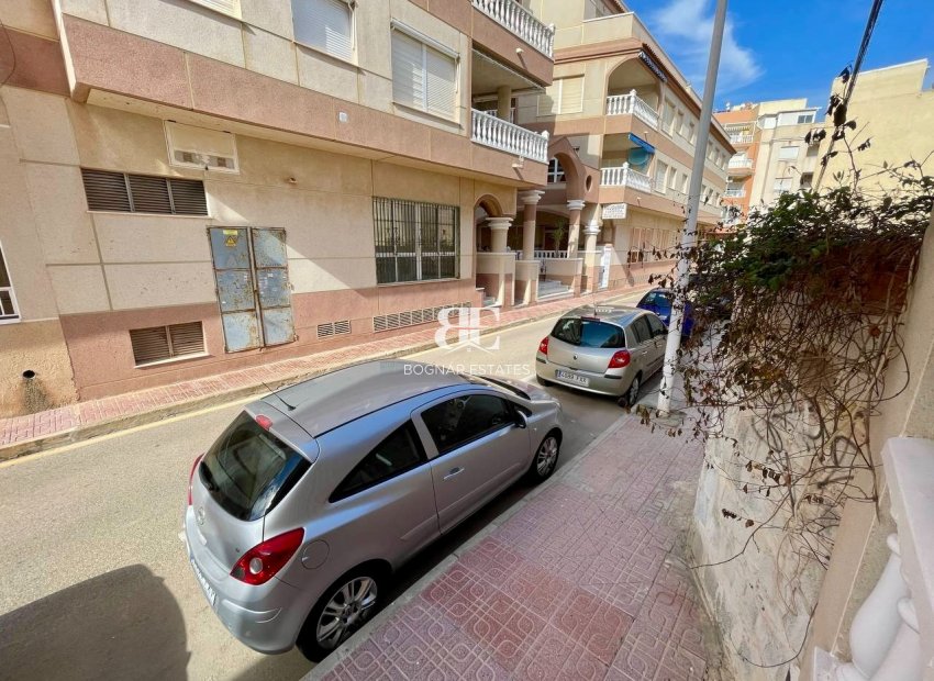 Wiederverkauf - apartment -
Torrevieja - La Mata