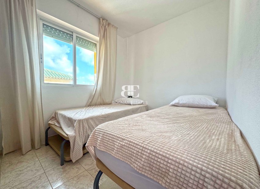 Wiederverkauf - apartment -
Torrevieja - La Mata