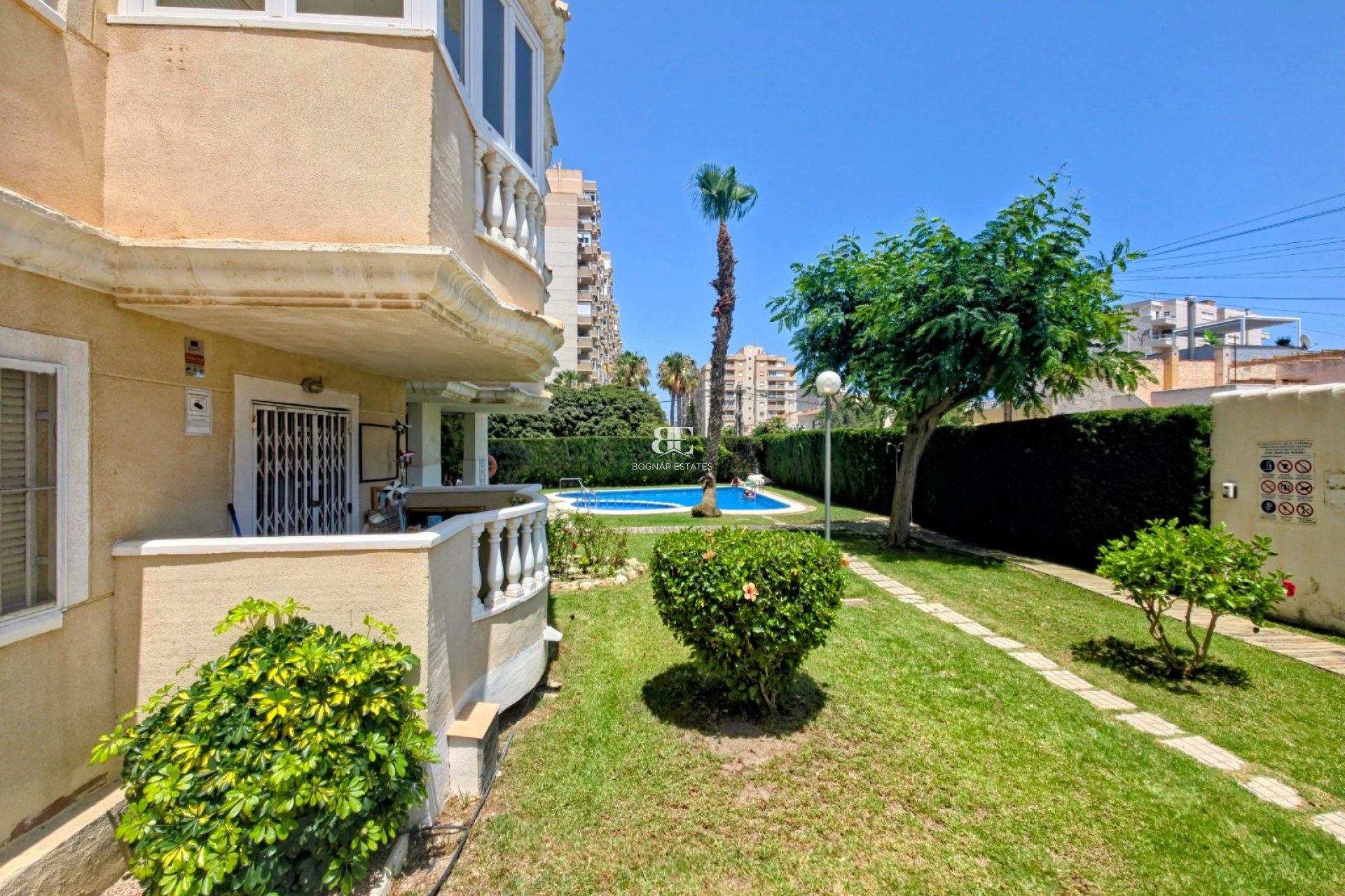 Wiederverkauf - apartment -
Torrevieja - Los Altos