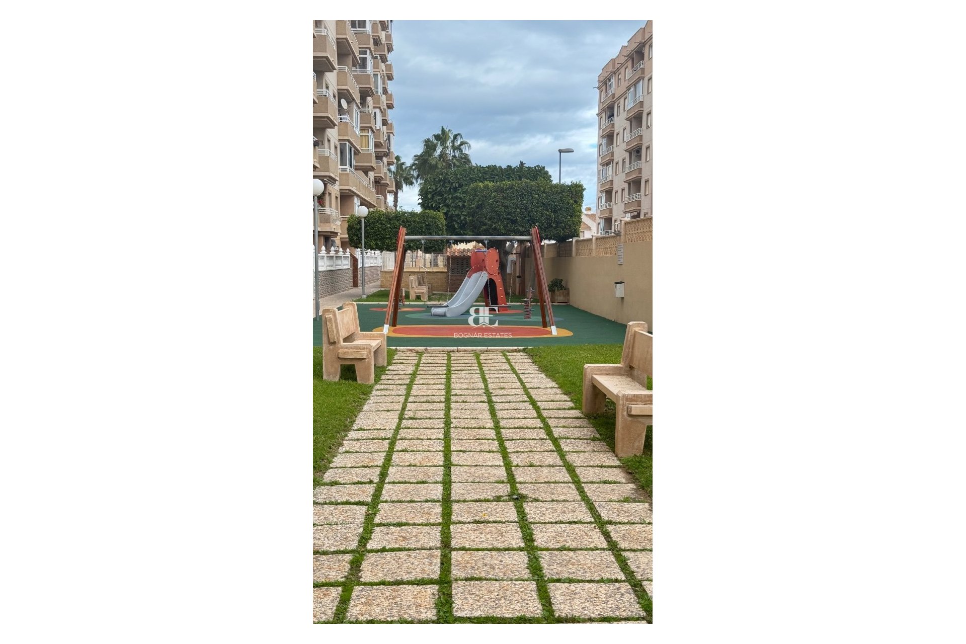 Wiederverkauf - apartment -
Torrevieja - Nueva Torrevieja