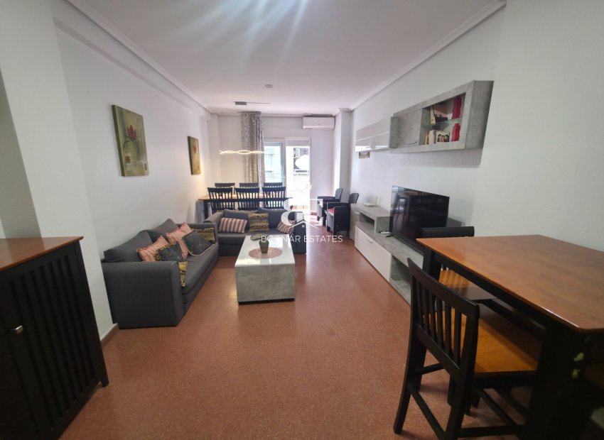 Wiederverkauf - apartment -
Torrevieja - Paseo maritimo