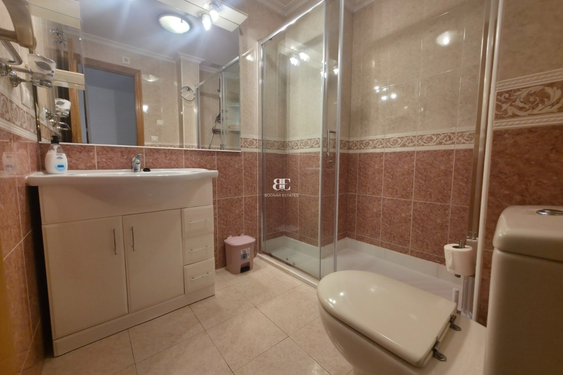 Wiederverkauf - apartment -
Torrevieja - Paseo maritimo