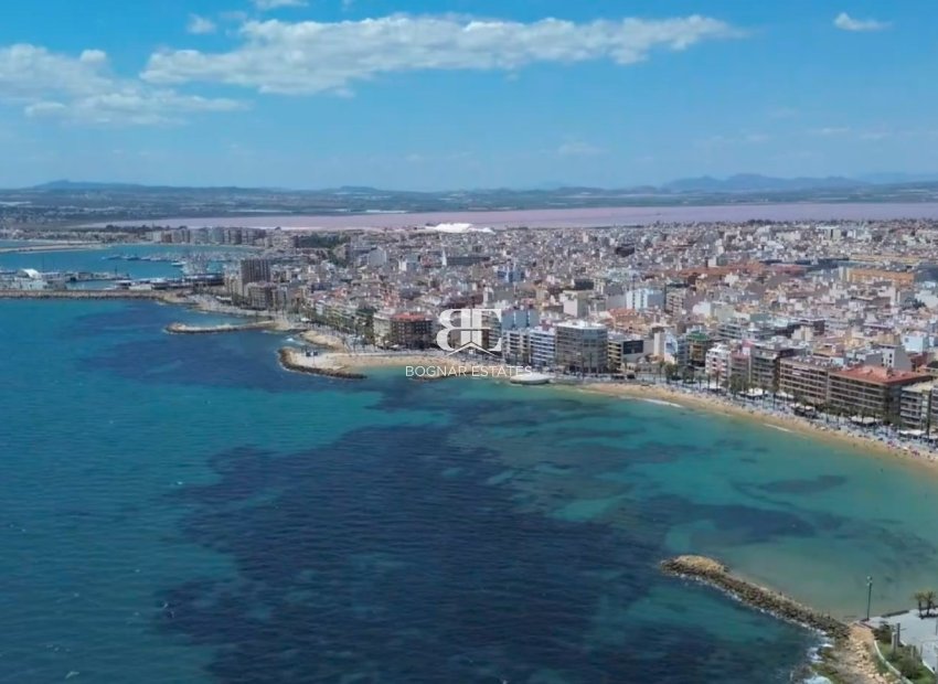 Wiederverkauf - apartment -
Torrevieja - Playa del Cura