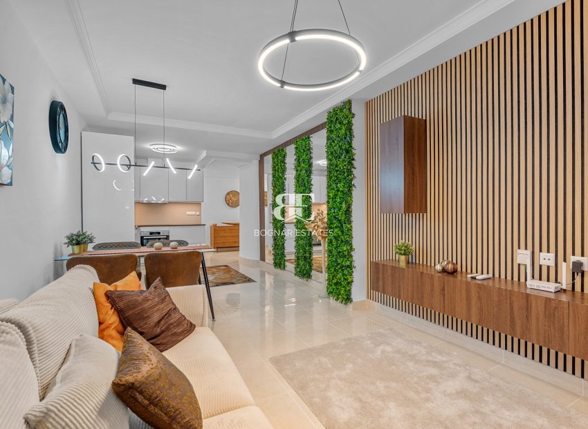 Wiederverkauf - apartment -
Torrevieja - Playa del Cura