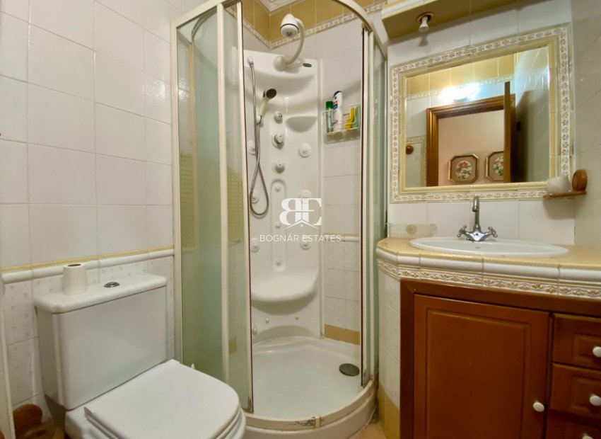 Wiederverkauf - apartment -
Torrevieja - Playa del Cura