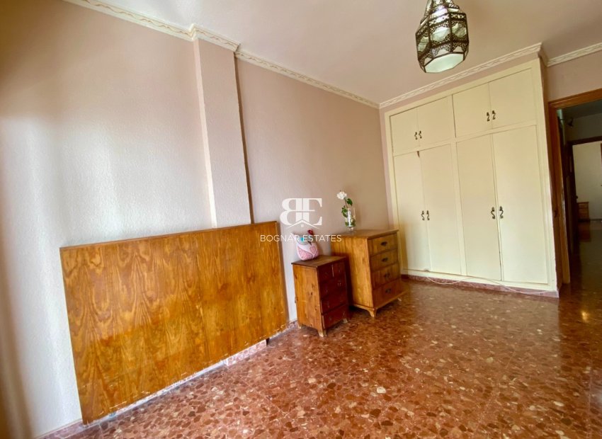 Wiederverkauf - apartment -
Torrevieja - Playa del Cura