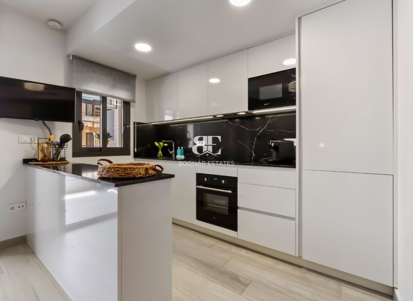 Wiederverkauf - apartment -
Torrevieja - Playa del Cura