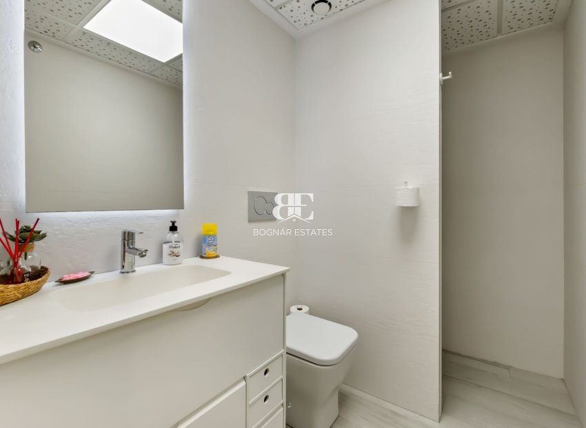 Wiederverkauf - apartment -
Torrevieja - Playa del Cura